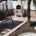 Apartment Ama *